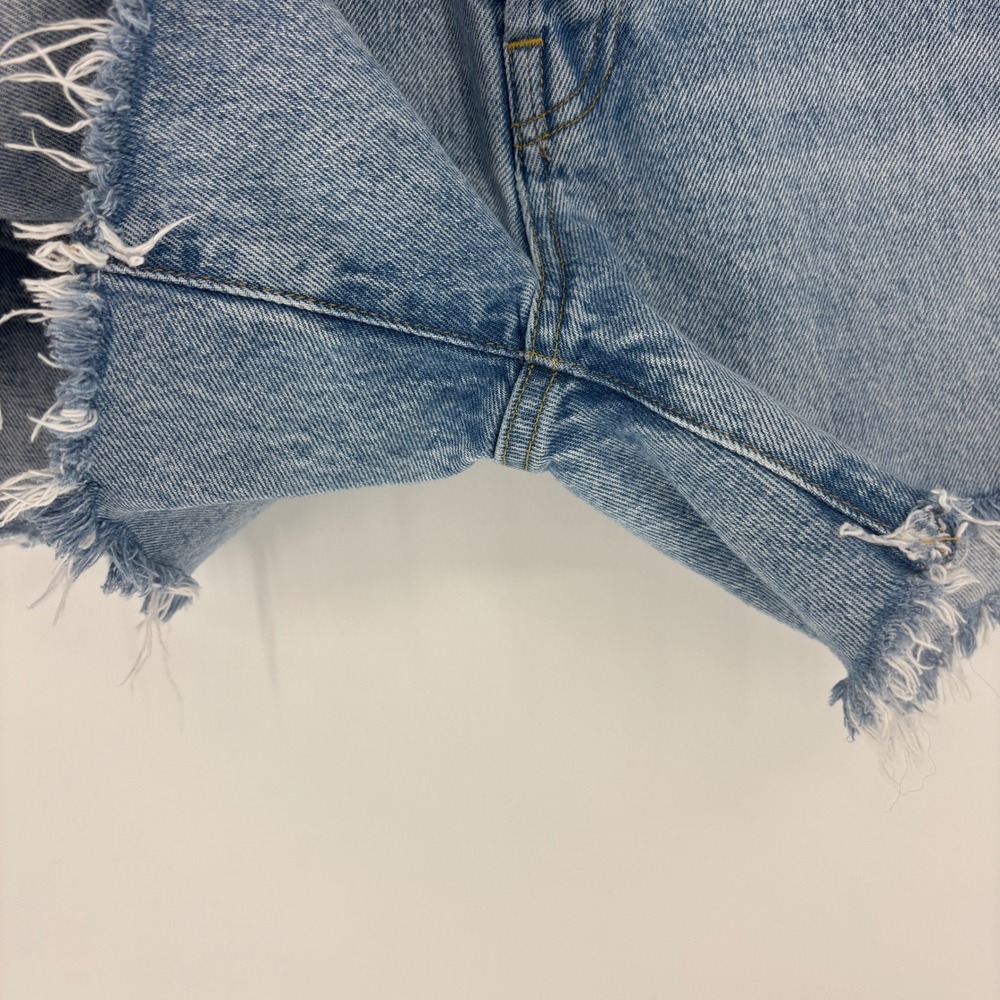 Agolde Parker Long Denim Shorts Swapmeet Light Blue Wash Women Size 31 Raw Hem - Picture 13 of 15